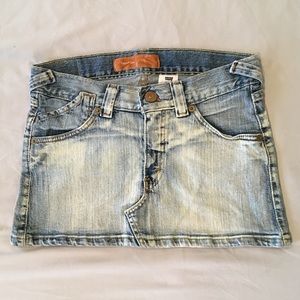 Levi’s Jean Skirt